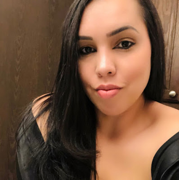 Meet your Posher, Sandi - Picture 1 of 1